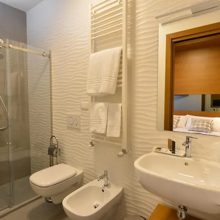 Piano Alto Guest house *